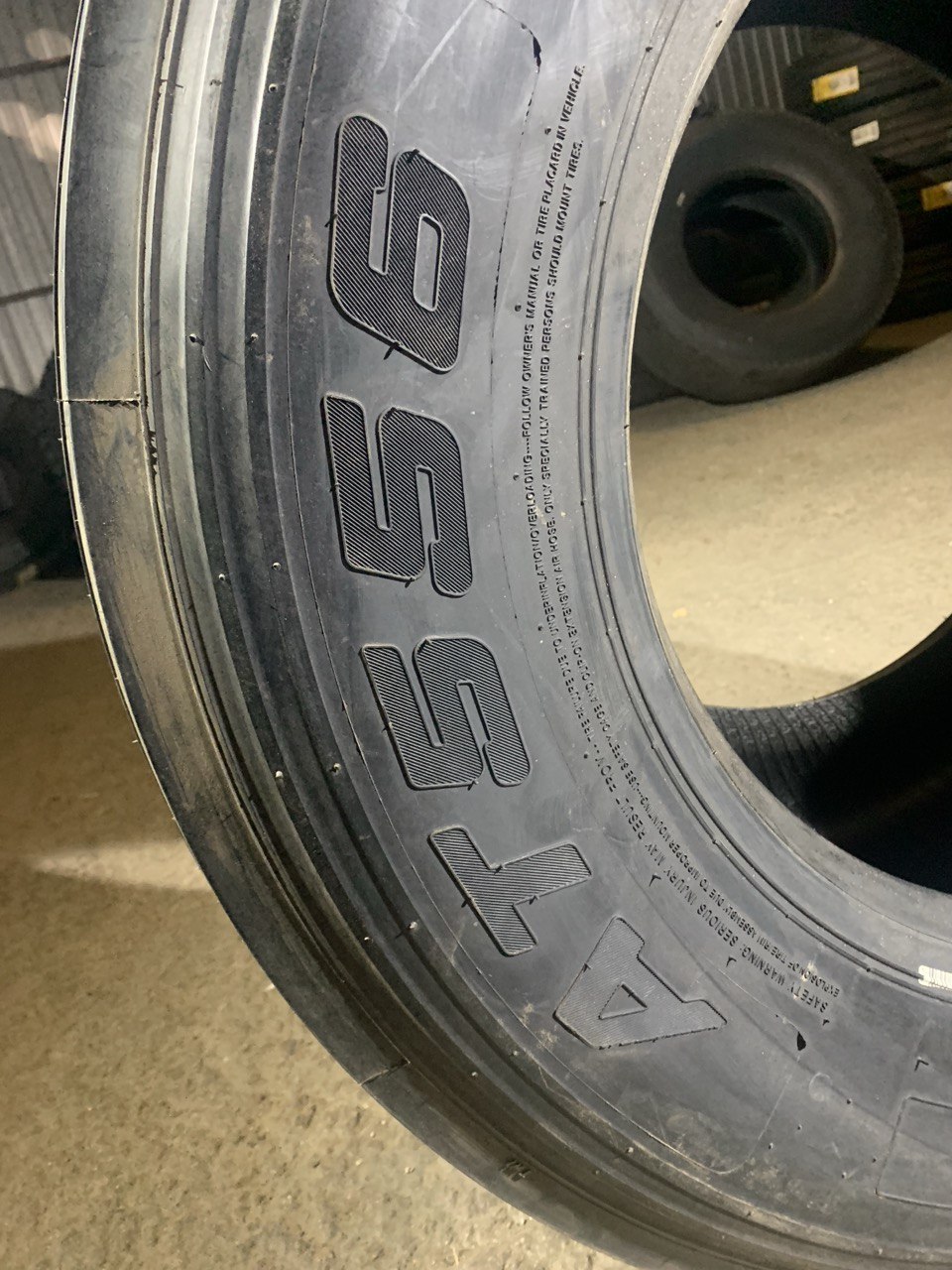 Грузовая шина GoldenCrown AT556 445/45 R19.5 160J, Прицеп