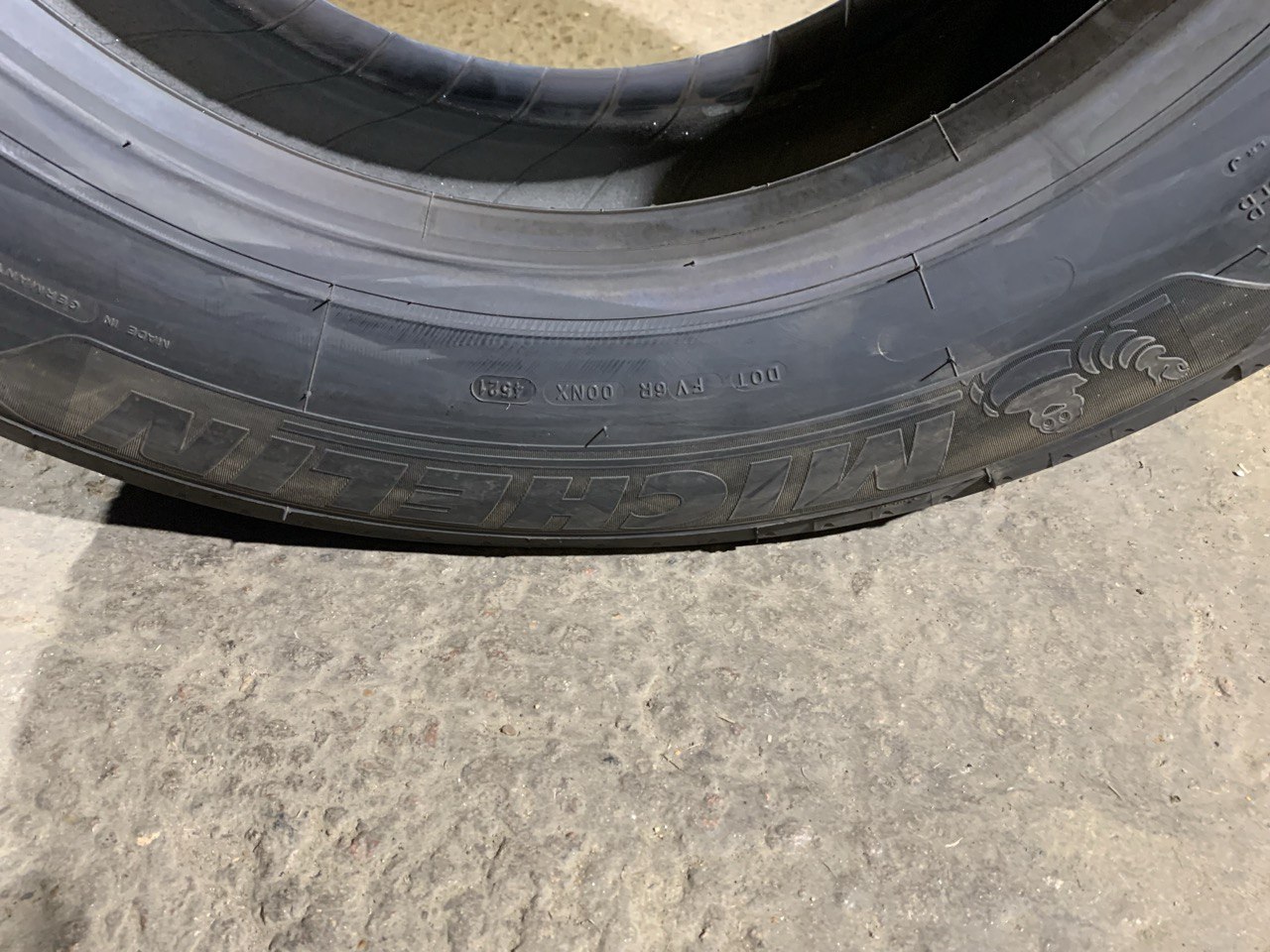 Грузовая шина Michelin X Line Energy Z 295/60 R22.5 150/147K, рулевая ось