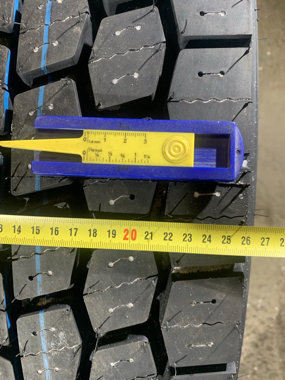 Грузовая шина Aeolus Neo Allroads D+ 295/60 R22.5 149/146L, Ведущая ось