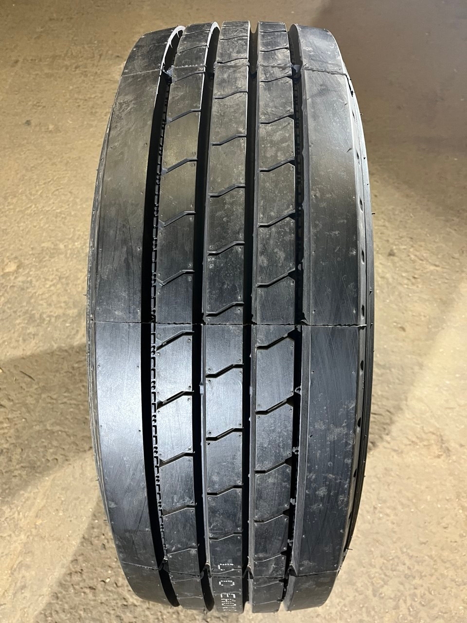 Грузовая шина Goodride CR966 295/60 R22.5 150/147L, Рулевая ось