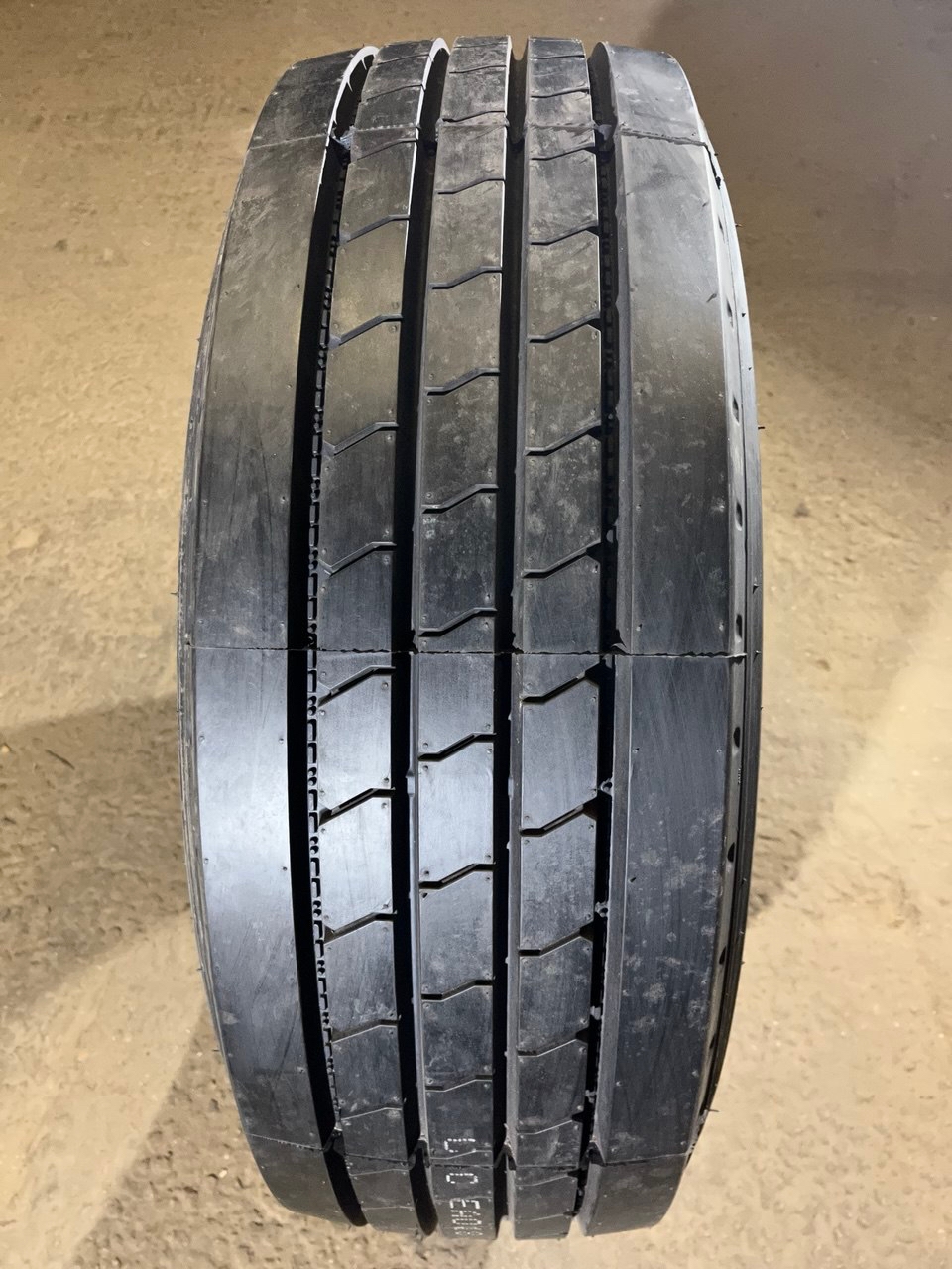 Грузовая шина Goodride CR966 295/60 R22.5 150/147L, Рулевая ось