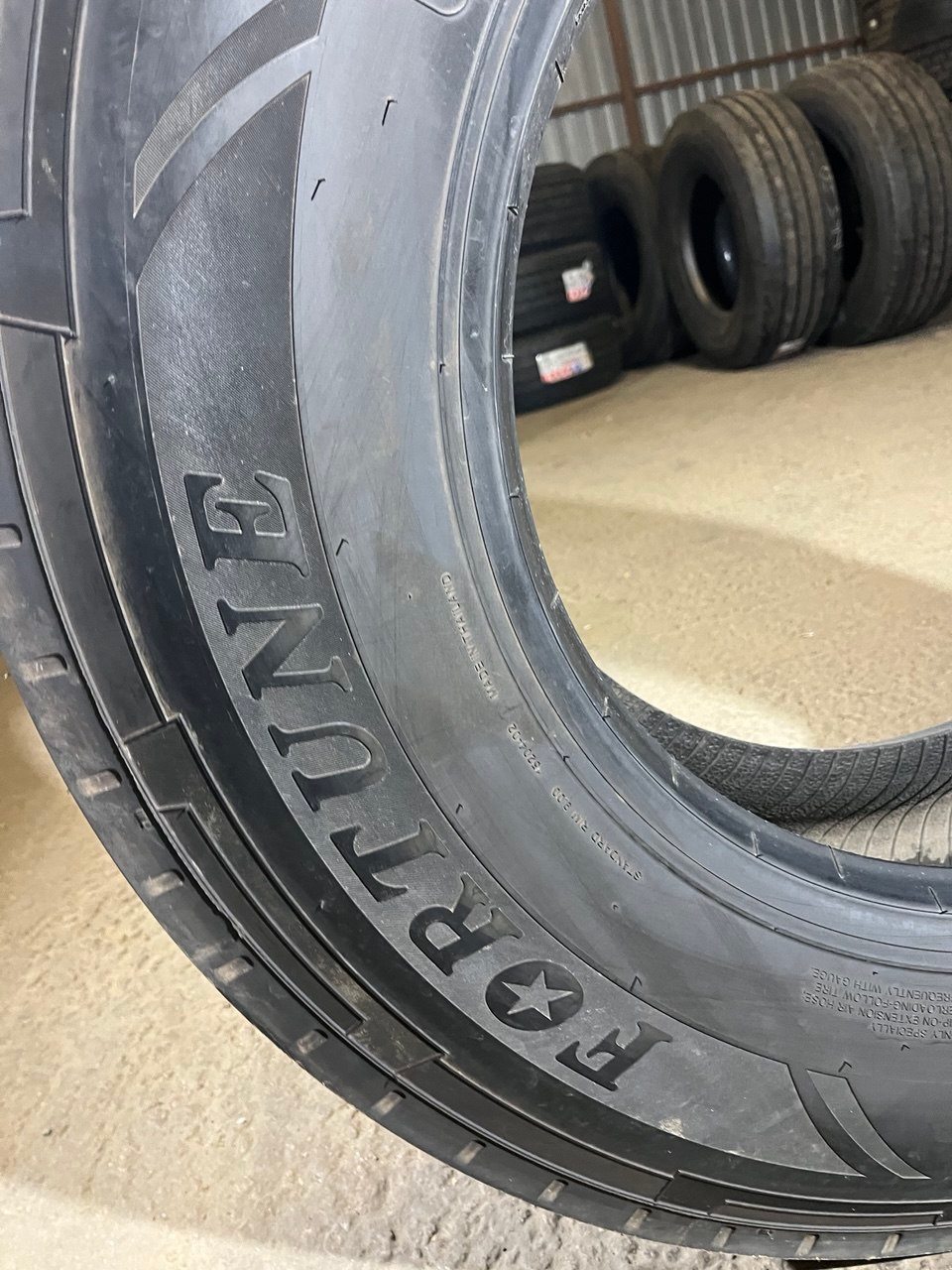 Грузовая шина Fortune FAR603 315/70 R22.5 156/150L, Рулевая ось