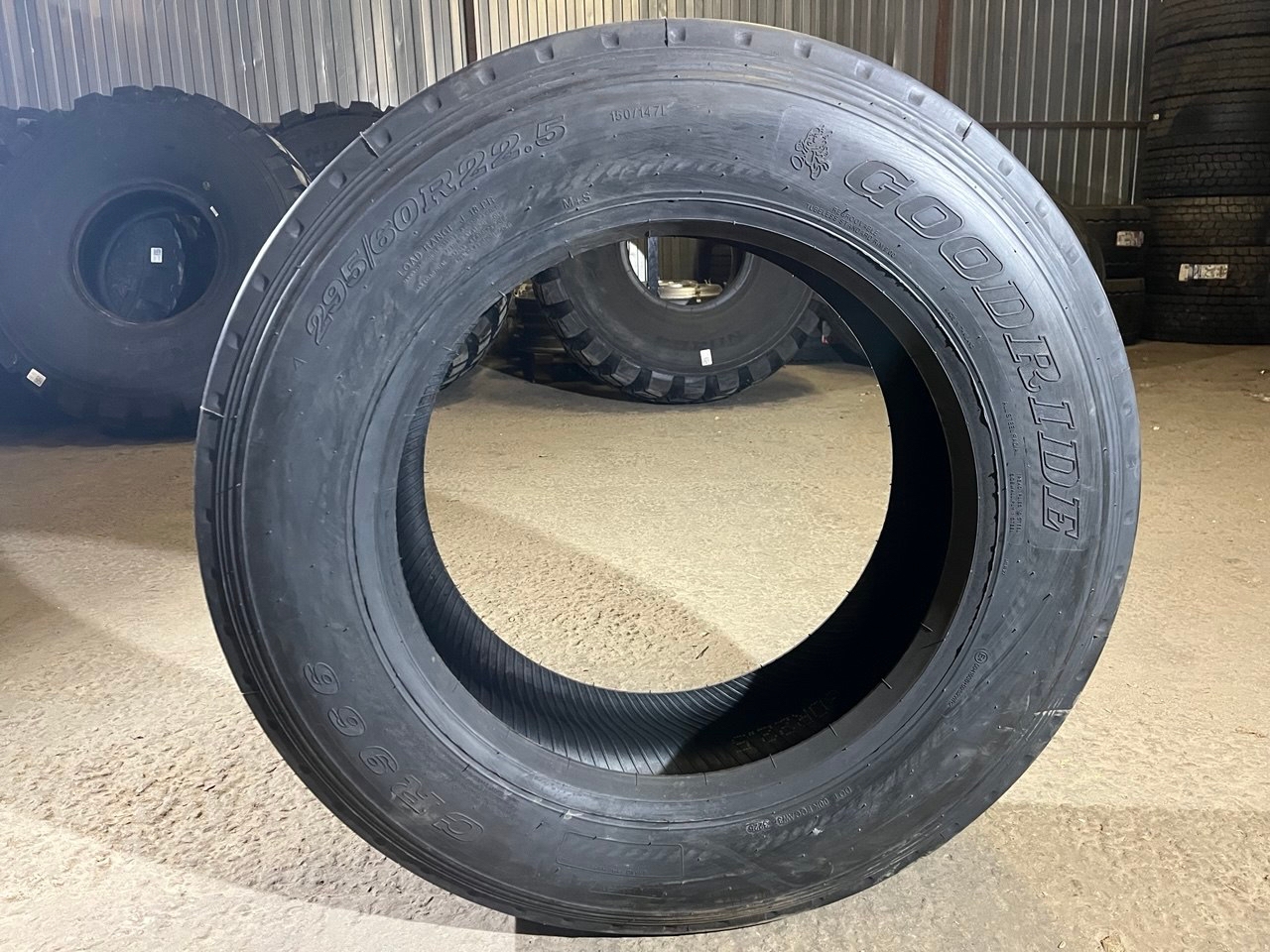 Грузовая шина Goodride CR966 295/60 R22.5 150/147L, Рулевая ось