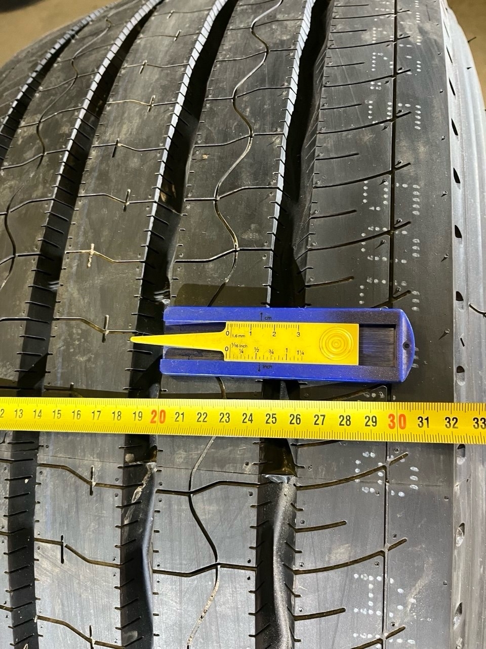 Грузовая шина Sailun SFR1 385/55 R22.5 160K, рулевая ось