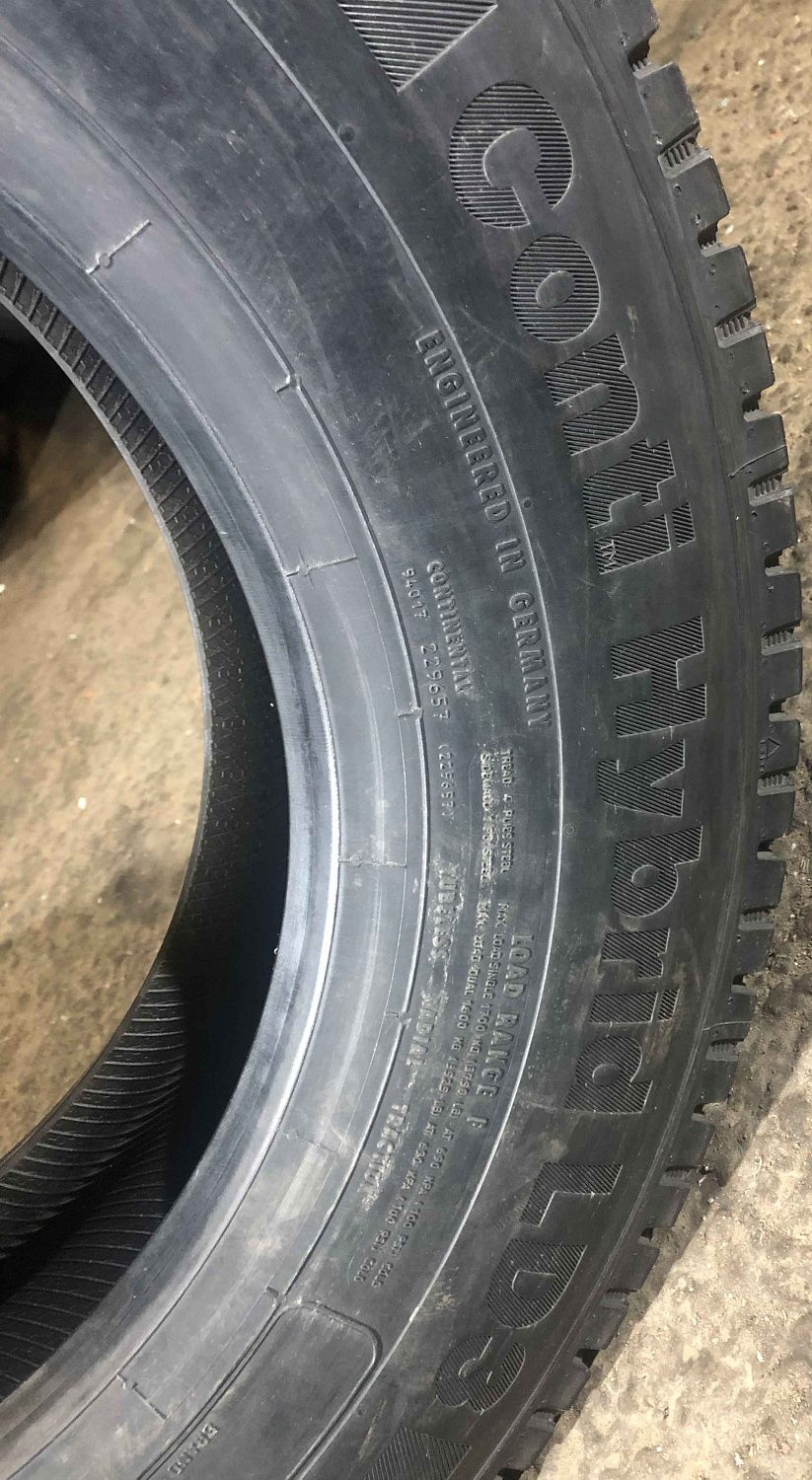 Грузовая шина Continental LD3 Conti Hybrid 215/75 R17.5 126/124M, ведущая ось