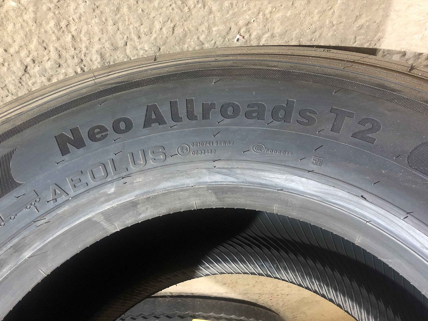 Грузовая шина Aeolus Neo Allroads T2 385/65 R22.5 164K, прицеп
