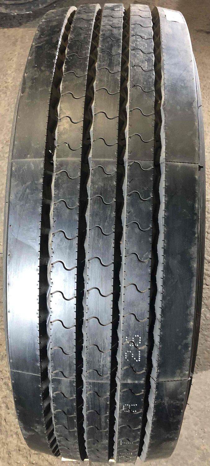 Грузовая шина GiTi GSR225 315/70 R22.5 156/150L, рулевая ось