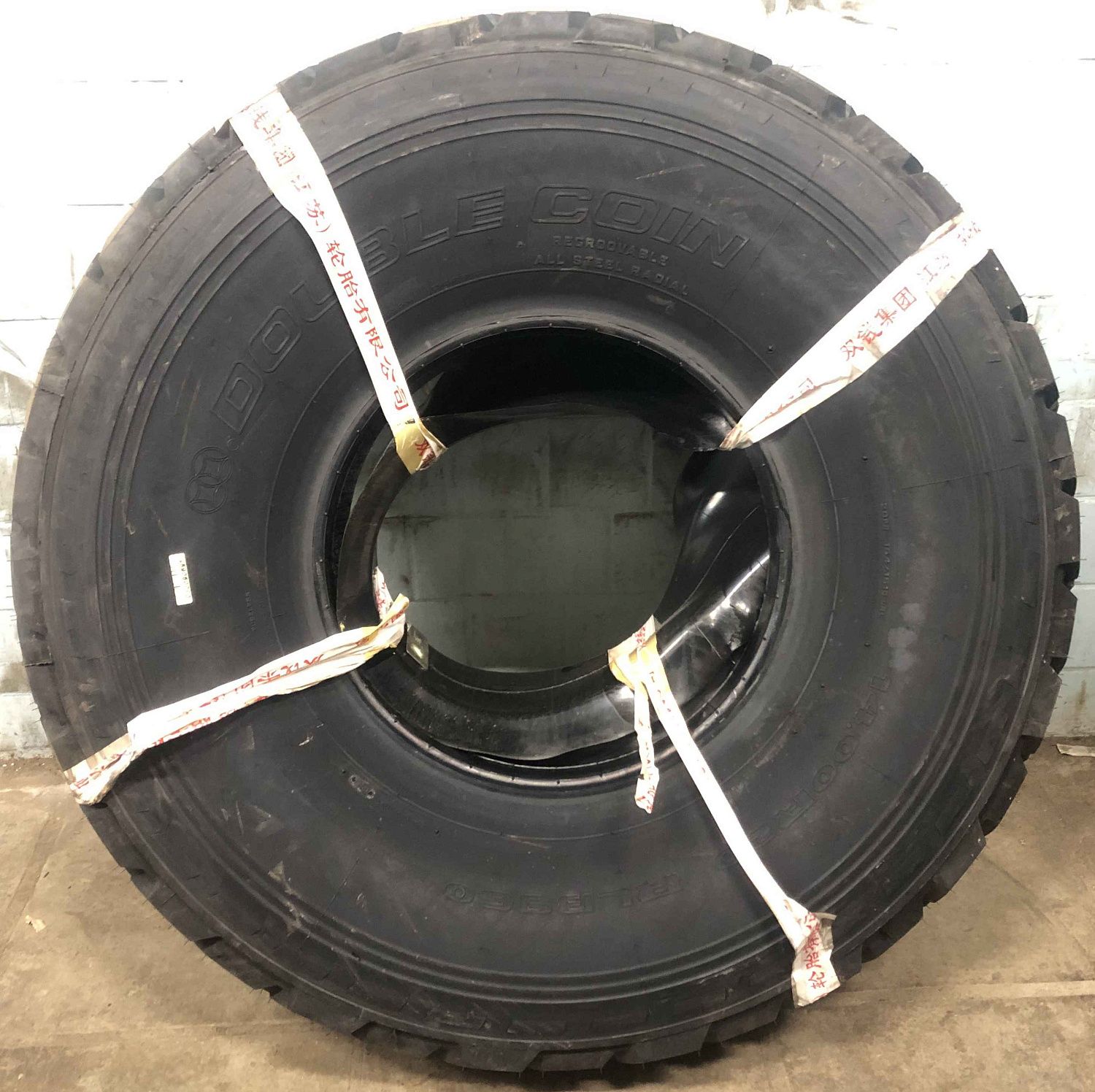 Грузовая шина DoubleCoin RLB960 14.00 R20 164/161G, Универсальная ось