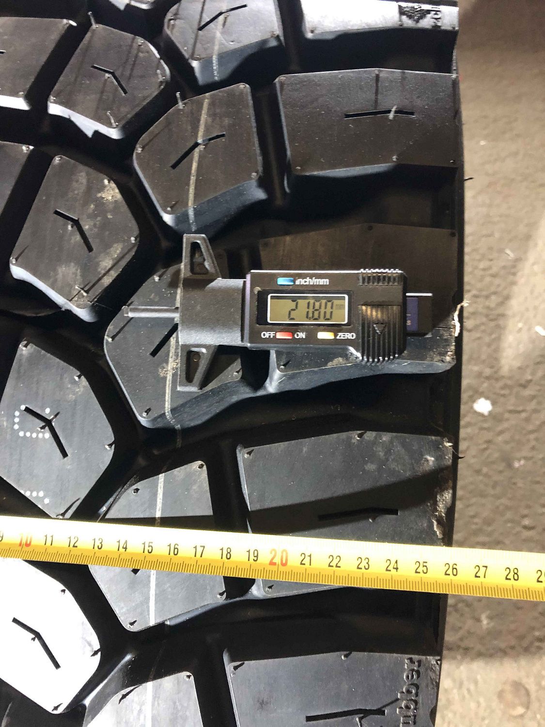 Грузовая шина Chaoyang MD777 315/80 R22.5 157/154K, Ведущая ось