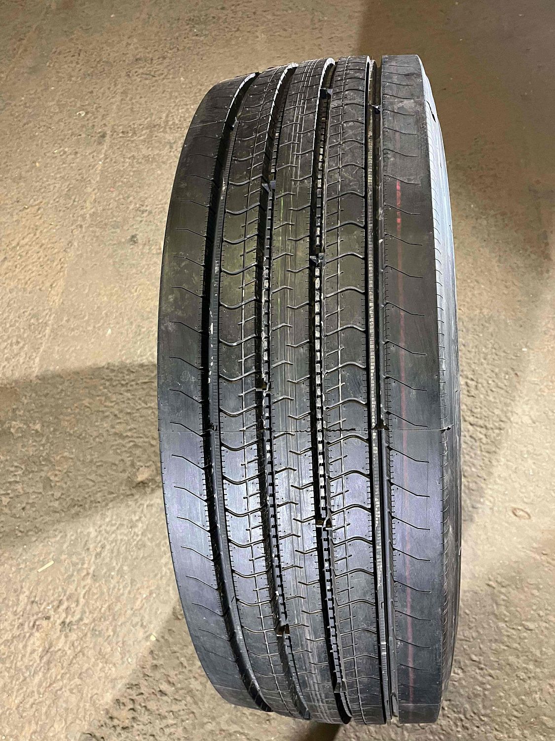 Грузовая шина Bridgestone R249 315/70 R22.5 152/148M, рулевая ось