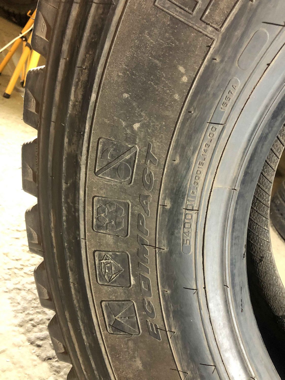 Грузовая шина Pirelli TG:01 315/80 R22.5 156/150K, ведущая ось