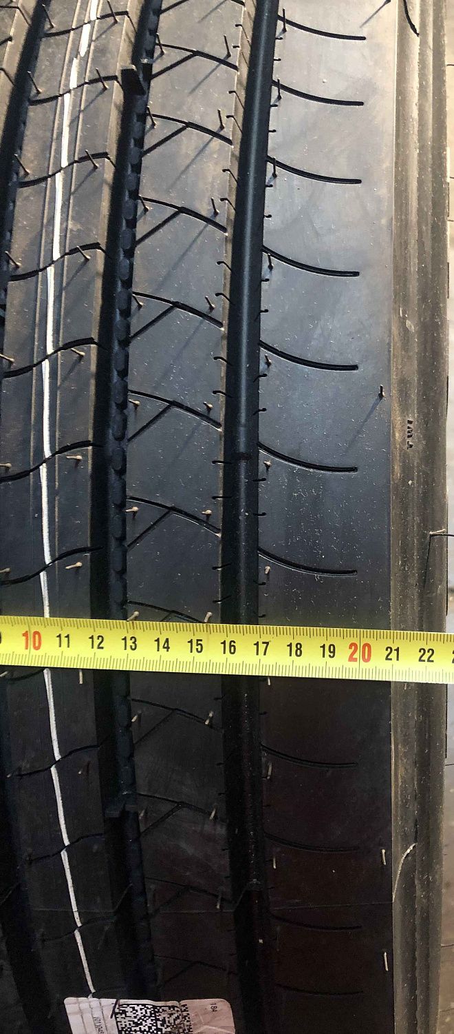 Грузовая шина Firestone FS411 265/70 R19.5 140/138M, рулевая ось