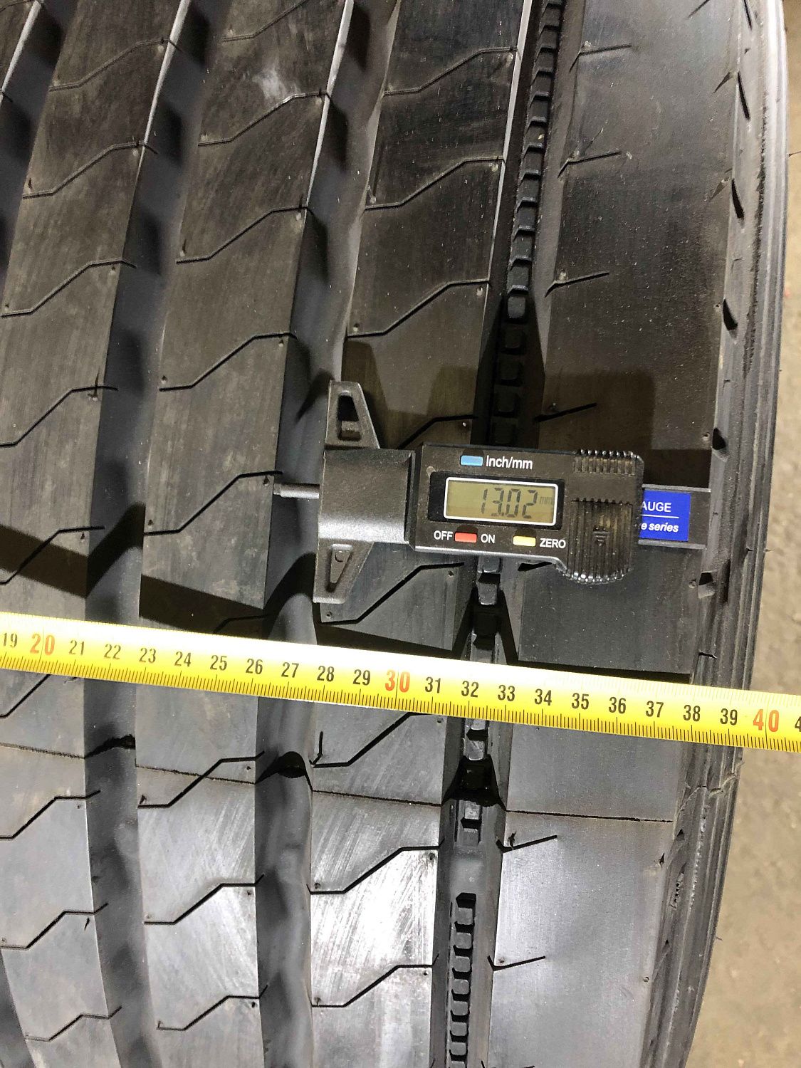 Грузовая шина Longmarch LM168 445/45 R19.5, прицеп