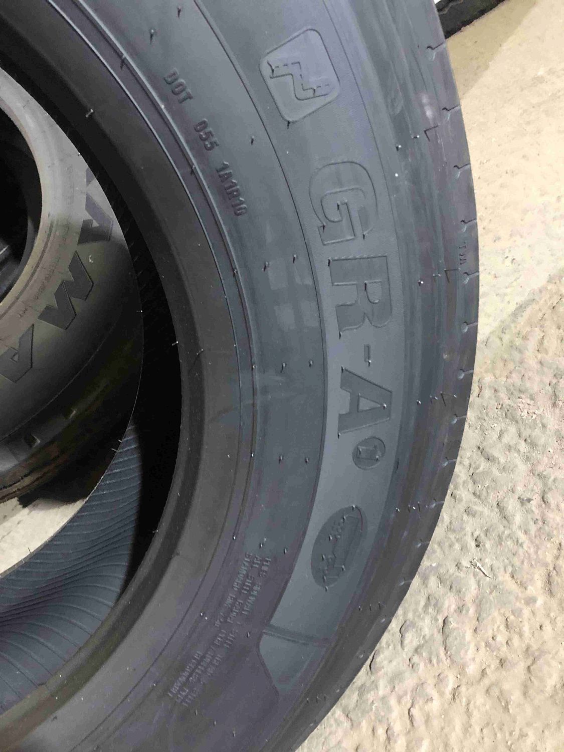 Грузовая шина Advance GR-A1 265/70 R19.5 140/138M, Рулевая ось