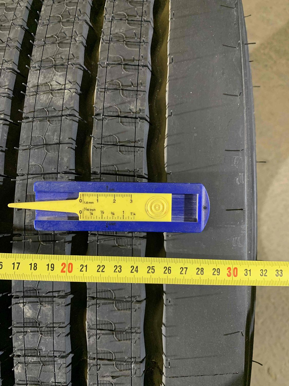 Грузовая шина DoubleCoin RR215 385/65 R22.5 164K, Рулевая ось