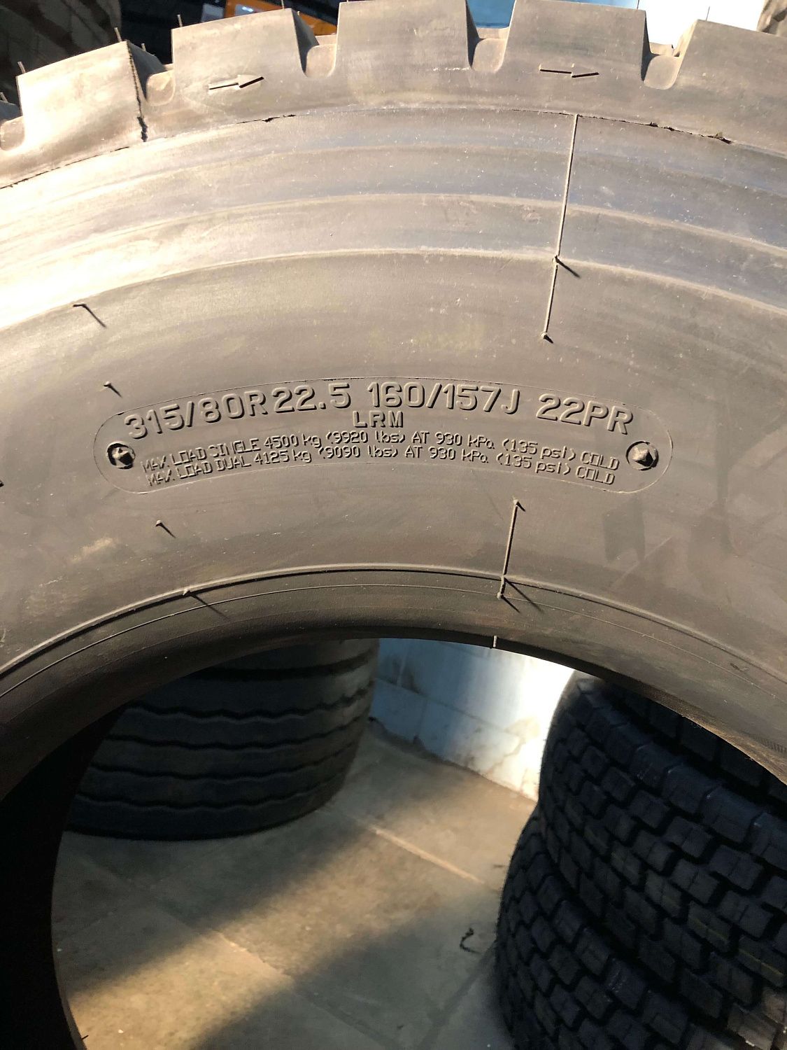 Грузовая шина DoubleCoin RLB450 315/80 R22.5 160/157J, Ведущая ось