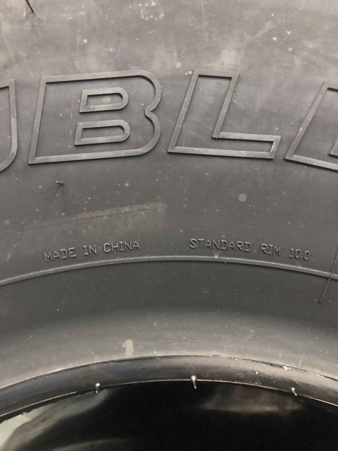 Грузовая шина DoubleCoin RLB960 14.00 R20 164/161G, Универсальная ось