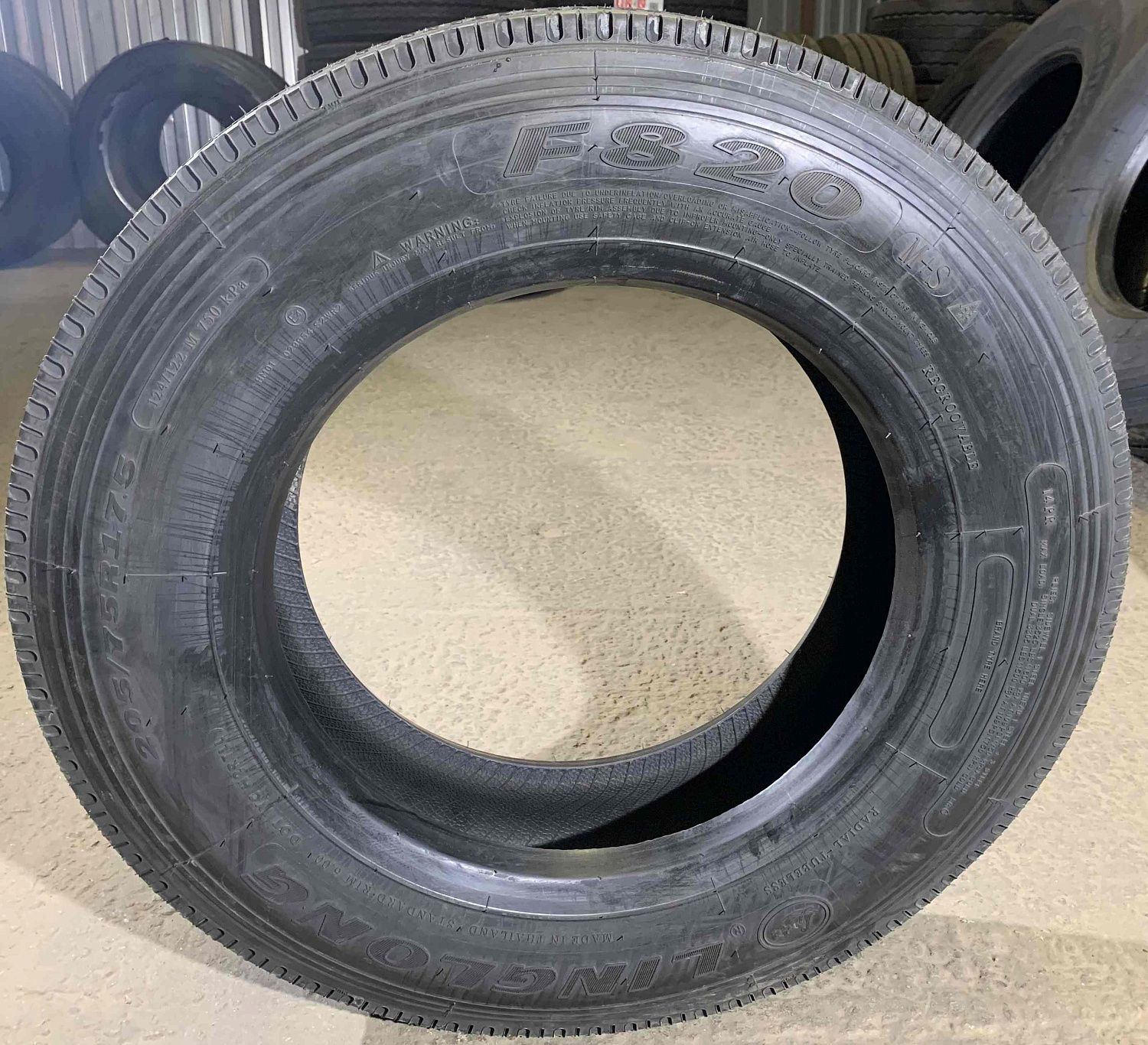 Грузовая шина Linglong F820 205/75 R17.5 124/122M, Рулевая ось