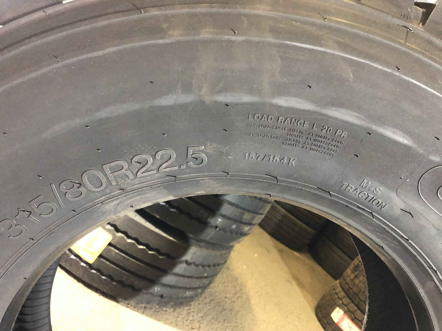 Грузовая шина Chaoyang CM913A 315/80 R22.5 157/154K, Ведущая ось