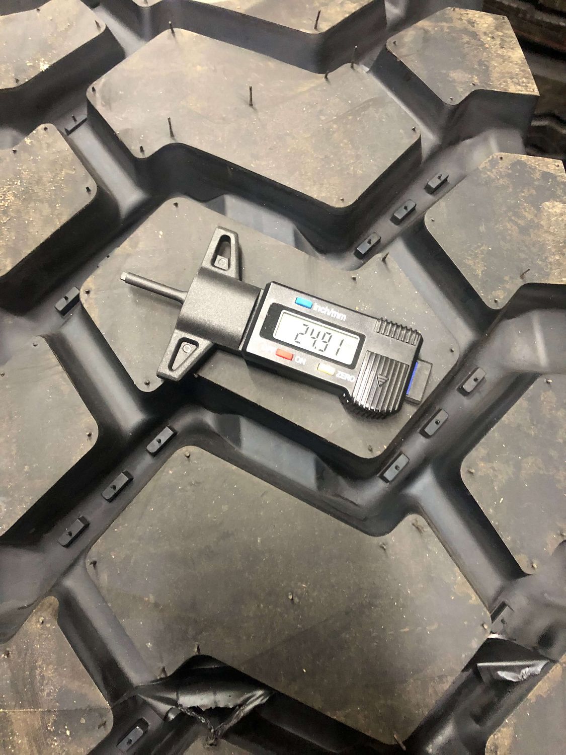 Грузовая шина Triangle TR691 315/80 R22.5 167/164D, Ведущая ось