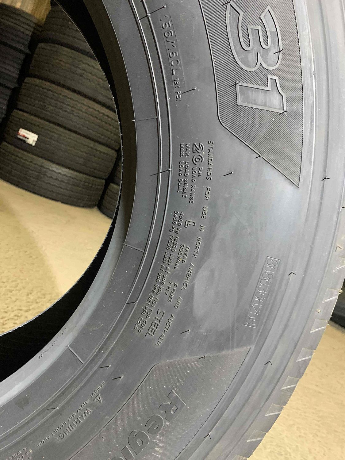 Грузовая шина Hankook AH31 Smart Flex 315/70 R22.5 156/150L, рулевая ось