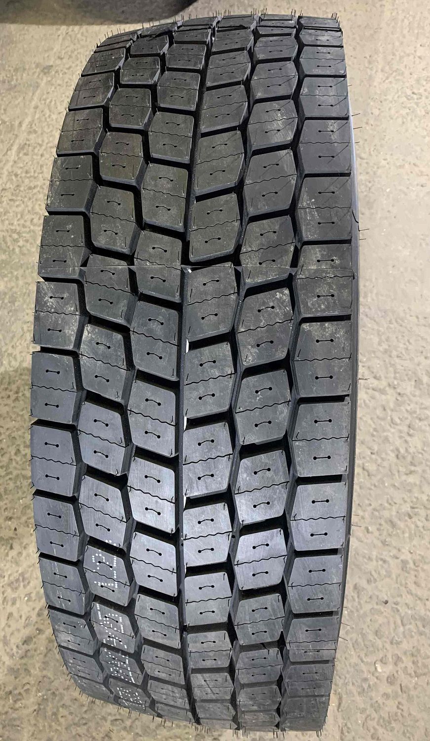 Грузовая шина Aeolus Neo Allroads D+ 315/70 R22.5 154/150L, ведущая ось