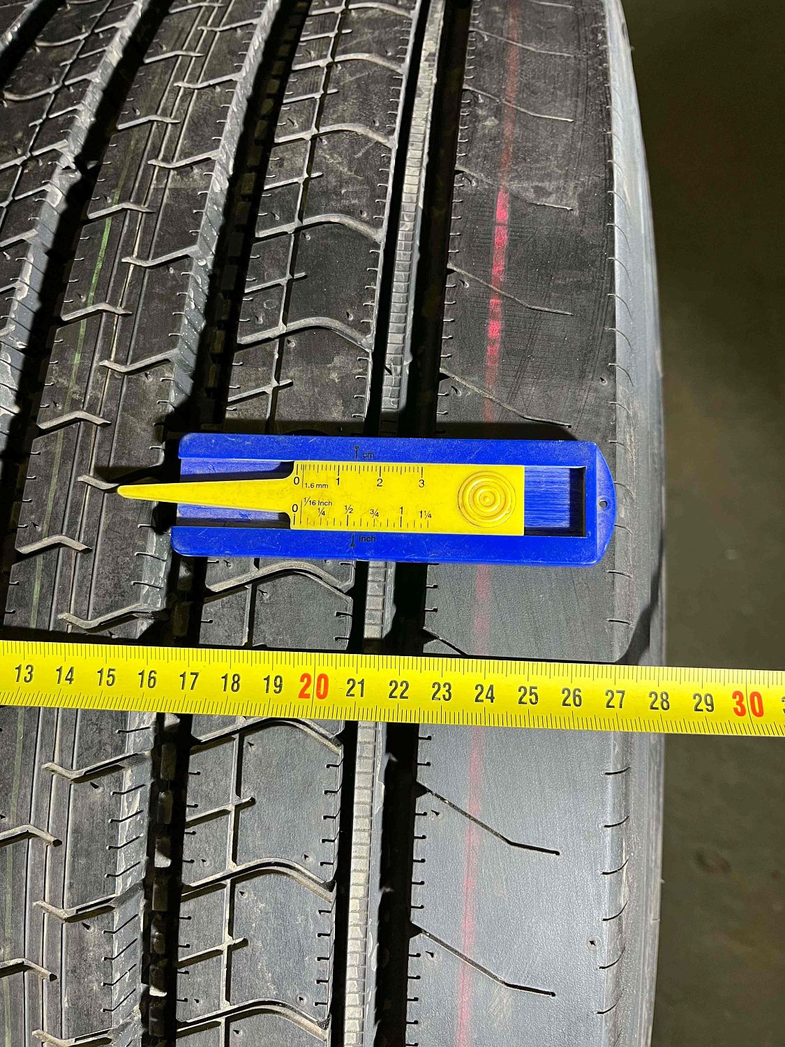 Грузовая шина Bridgestone R249 315/70 R22.5 152/148M, рулевая ось